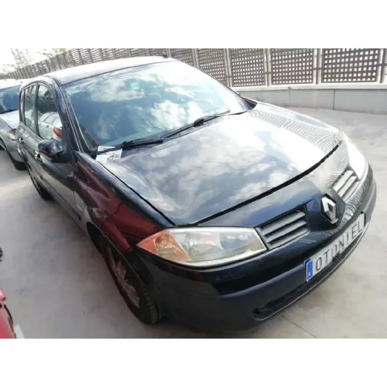 RENAULT MEGANE II BERLINA 5P '2005 AUTHENTIQUE NEGRO