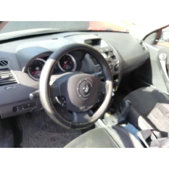 RENAULT MEGANE II BERLINA 5P '2005 AUTHENTIQUE NEGRO