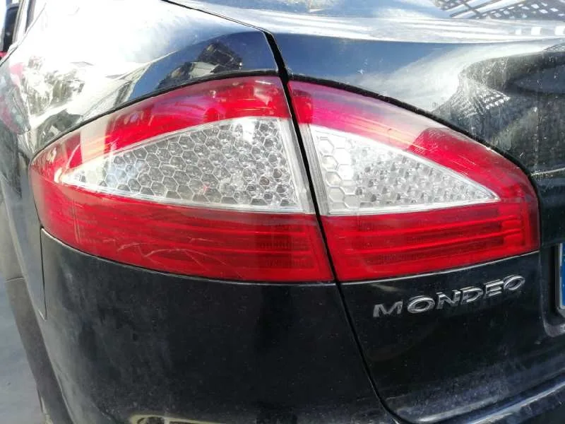 FORD MONDEO BER. (CA2) '2009 LIMITED EDITION NEGRO