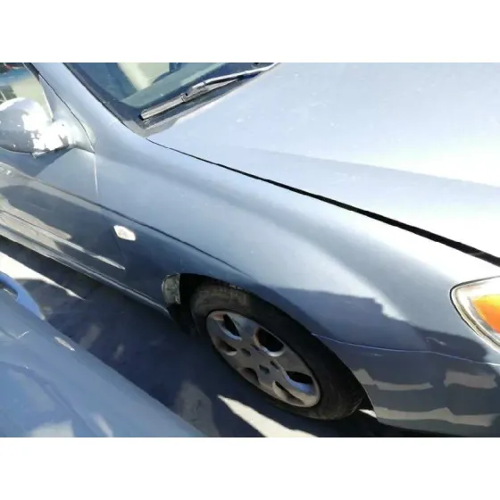 KIA CERATO '2004 2.0 EX CRDI BERLINA (4-PTAS.) GRIS