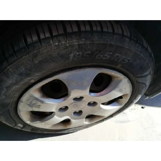 KIA CERATO '2004 2.0 EX CRDI BERLINA (4-PTAS.) GRIS