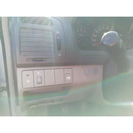 KIA CERATO '2004 2.0 EX CRDI BERLINA (4-PTAS.) GRIS