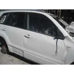 SUZUKI GRAND VITARA JB (JT) SUZUKI GRAND VITARA JB (JT) '2012 1,9 LTR. DDIS JLX-E 5-TÜRIG BLANCO 2005