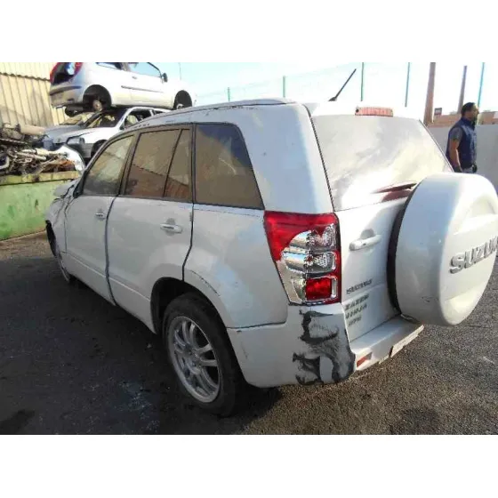 SUZUKI GRAND VITARA JB (JT) '2012 1,9 LTR. DDIS JLX-E 5-TÜRIG BLANCO