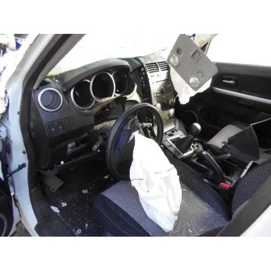 SUZUKI GRAND VITARA JB (JT) '2012 1,9 LTR. DDIS JLX-E 5-TÜRIG BLANCO