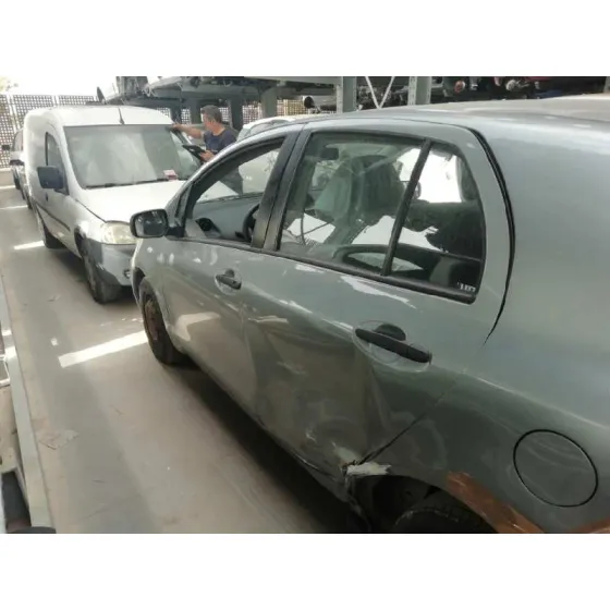 TOYOTA YARIS '2011 LIVE GRIS