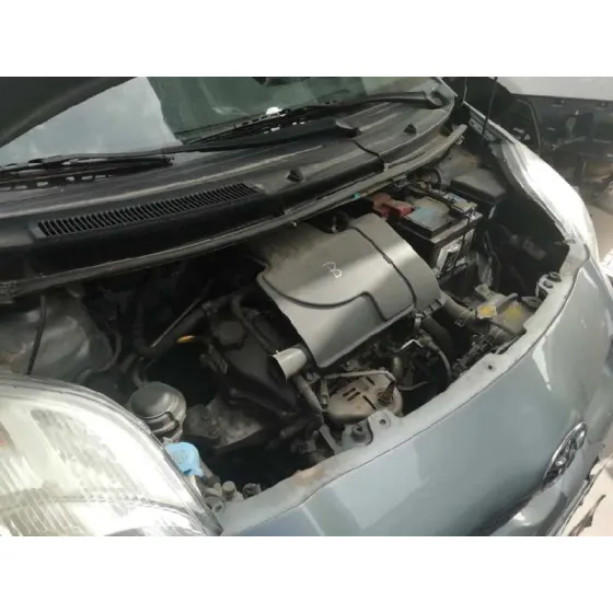TOYOTA YARIS '2011 LIVE GRIS