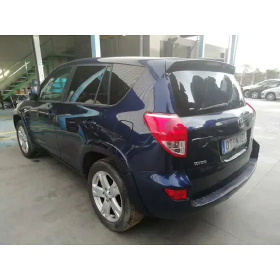 TOYOTA RAV 4 (A3) '2006 2.2 D-CAT AZUL