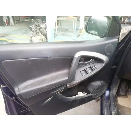 TOYOTA RAV 4 (A3) '2006 2.2 D-CAT AZUL