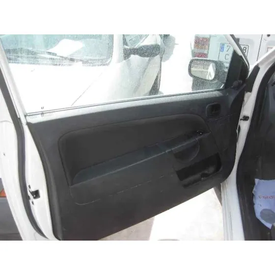 FORD FIESTA (CBK) '2006 FUTURA BLANCO