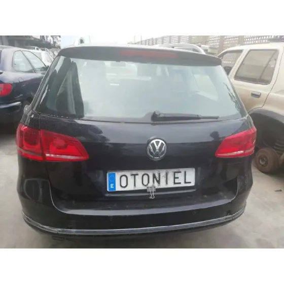 VOLKSWAGEN PASSAT VARIANT (365) '2011 ADVANCE BLUEMOTION NEGRO