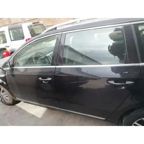 VOLKSWAGEN PASSAT VARIANT (365) '2011 ADVANCE BLUEMOTION NEGRO