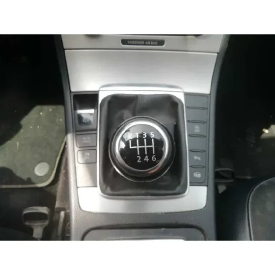 VOLKSWAGEN PASSAT VARIANT (365) '2011 ADVANCE BLUEMOTION NEGRO