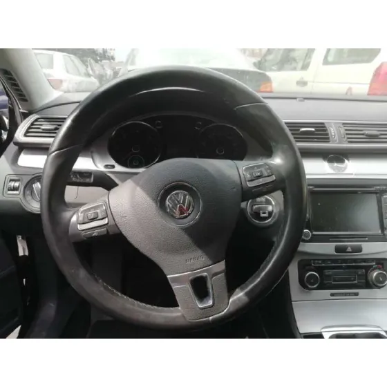 VOLKSWAGEN PASSAT VARIANT (365) '2011 ADVANCE BLUEMOTION NEGRO