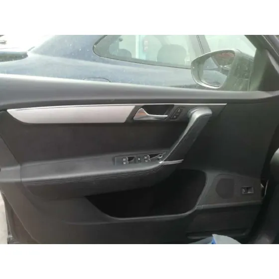 VOLKSWAGEN PASSAT VARIANT (365) '2011 ADVANCE BLUEMOTION NEGRO
