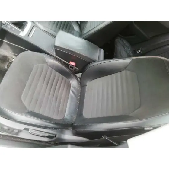 VOLKSWAGEN PASSAT VARIANT (365) '2011 ADVANCE BLUEMOTION NEGRO