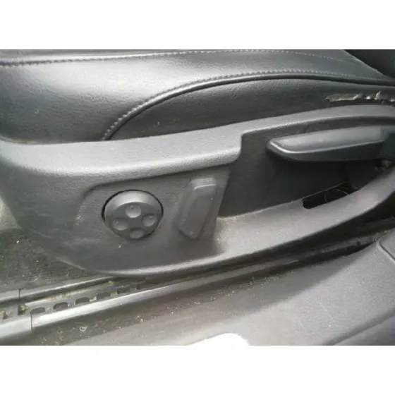 VOLKSWAGEN PASSAT VARIANT (365) '2011 ADVANCE BLUEMOTION NEGRO