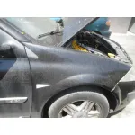 RENAULT MEGANE II BERLINA 5P RENAULT MEGANE II BERLINA 5P '2004 AUTHENTIQUE NEGRO 2002