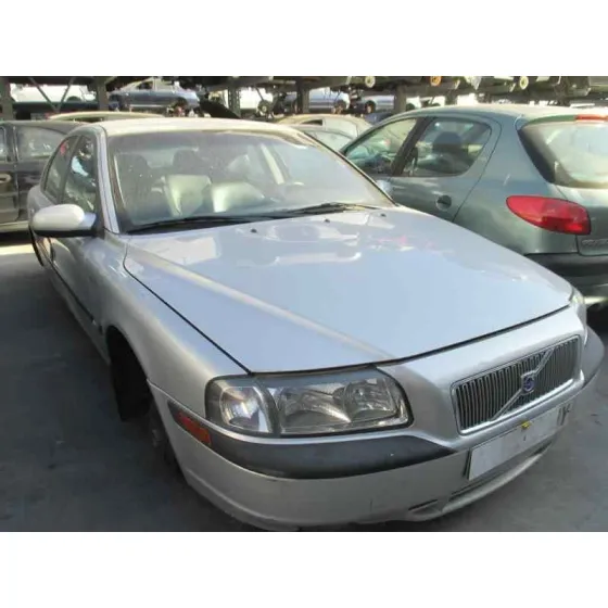 VOLVO S80 BERLINA '2003 2.4 D PLATA