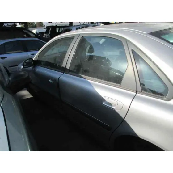 VOLVO S80 BERLINA '2003 2.4 D PLATA