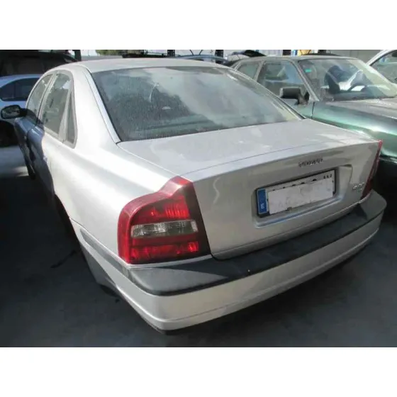 VOLVO S80 BERLINA '2003 2.4 D PLATA