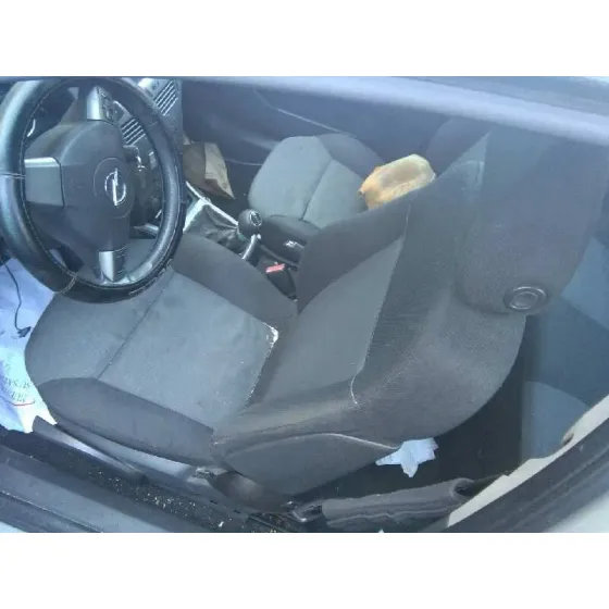 OPEL ASTRA H BERLINA '2006 COSMO PLATA