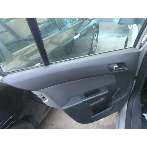 OPEL ASTRA H BERLINA '2006 COSMO PLATA