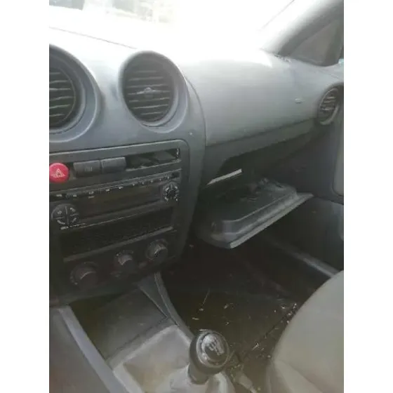 SEAT IBIZA (6L1) '2004 1.9 SDI NEGRO