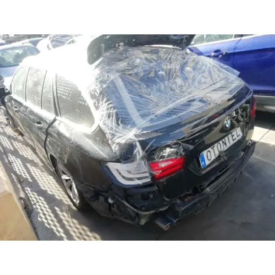 BMW SERIE 5 TOURING (F11) '2011 525D NEGRO