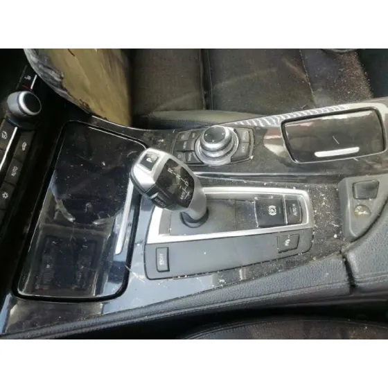BMW SERIE 5 TOURING (F11) '2011 525D NEGRO