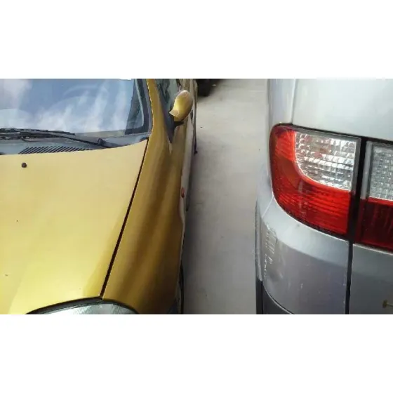 RENAULT CLIO II FASE I (B/CBO) '2000 1.4 16V TECH-RUN ORO