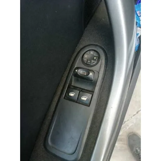 PEUGEOT 308 '2008 CONFORT BLANCO