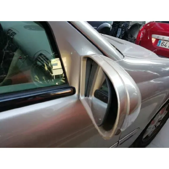 MERCEDES CLASE C (W203) BERLINA '2001 220 CDI (203.006) ORO