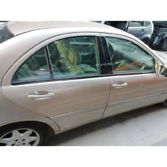 MERCEDES CLASE C (W203) BERLINA '2001 220 CDI (203.006) ORO