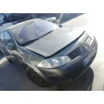 RENAULT MEGANE II BERLINA 5P RENAULT MEGANE II BERLINA 5P '2004 CONFORT AUTHENTIQUE GRIS 2002