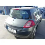 RENAULT MEGANE II BERLINA 5P RENAULT MEGANE II BERLINA 5P '2004 CONFORT AUTHENTIQUE GRIS 2002