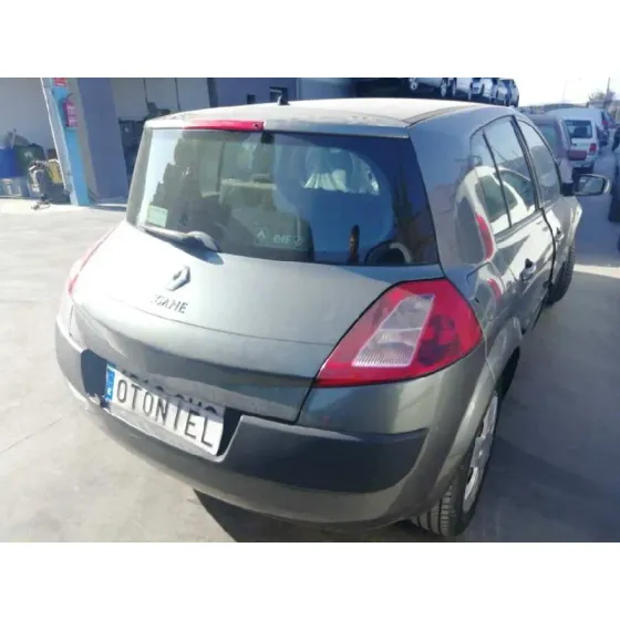 RENAULT MEGANE II BERLINA 5P '2004 CONFORT AUTHENTIQUE GRIS