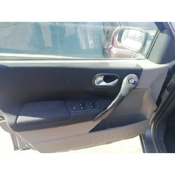 RENAULT MEGANE II BERLINA 5P '2004 CONFORT AUTHENTIQUE GRIS