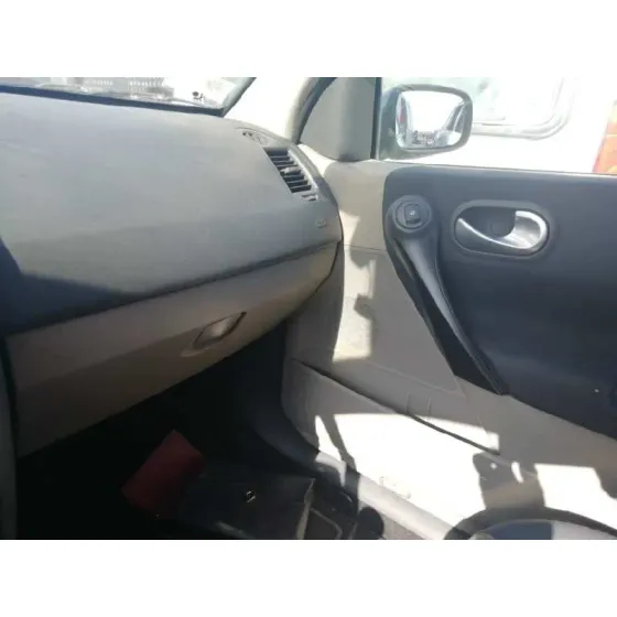 RENAULT MEGANE II BERLINA 5P '2004 CONFORT AUTHENTIQUE GRIS