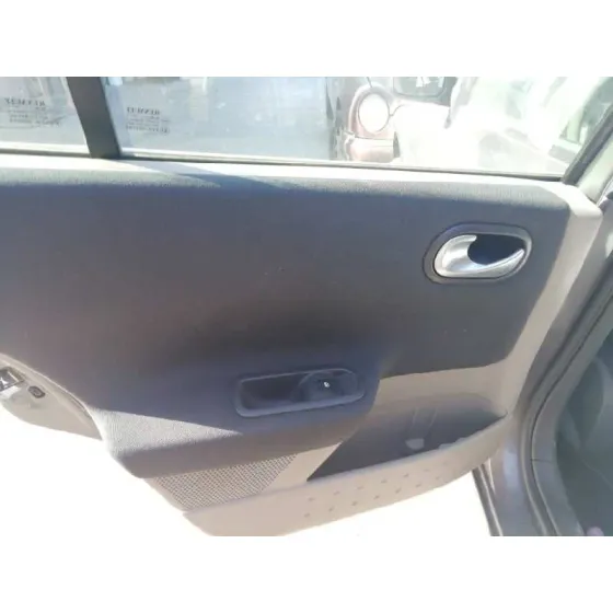 RENAULT MEGANE II BERLINA 5P '2004 CONFORT AUTHENTIQUE GRIS