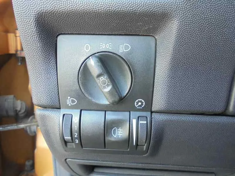 OPEL CORSA C OPEL CORSA C '2003 BLUE LINE AMARILLO 2003