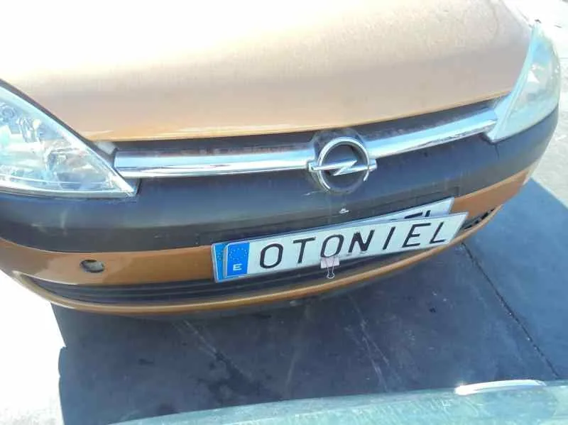 OPEL CORSA C OPEL CORSA C '2003 BLUE LINE AMARILLO 2003