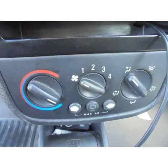 OPEL CORSA C '2003 BLUE LINE AMARILLO