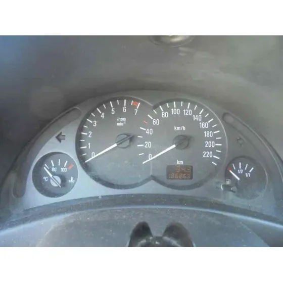 OPEL CORSA C '2003 BLUE LINE AMARILLO