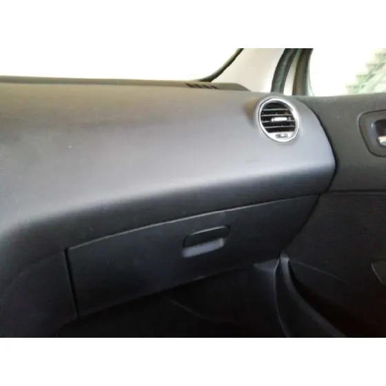 PEUGEOT 308 '2008 CONFORT PLATA
