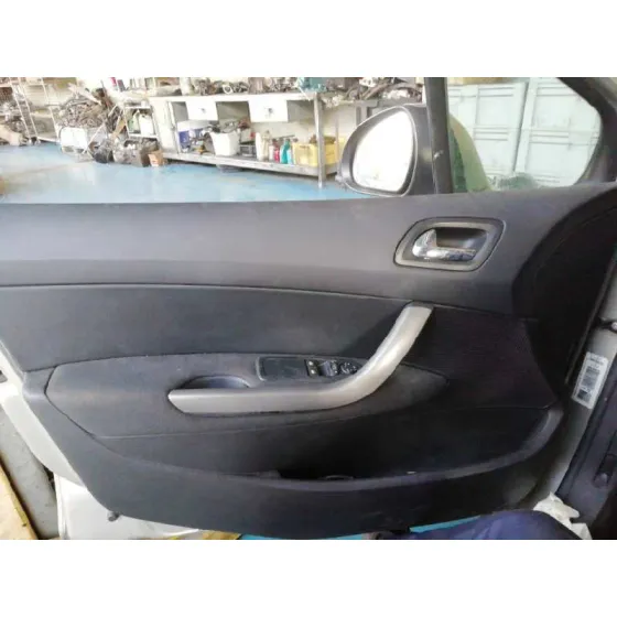 PEUGEOT 308 '2008 CONFORT PLATA