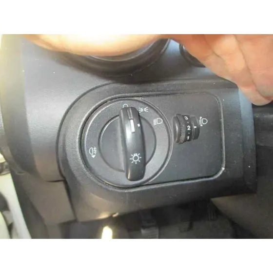 FORD FIESTA (CBK) '2005 AMBIENTE BLANCO