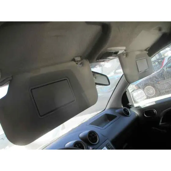 FORD FIESTA (CBK) '2005 AMBIENTE BLANCO