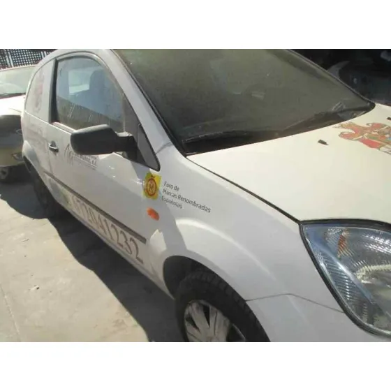 FORD FIESTA (CBK) '2005 AMBIENTE BLANCO