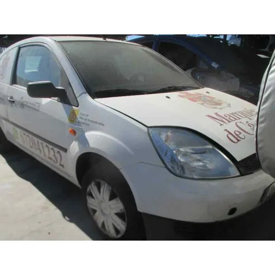 FORD FIESTA (CBK) '2005 AMBIENTE BLANCO
